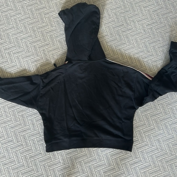 Aritzia tna hoodie - Picture 3 of 3
